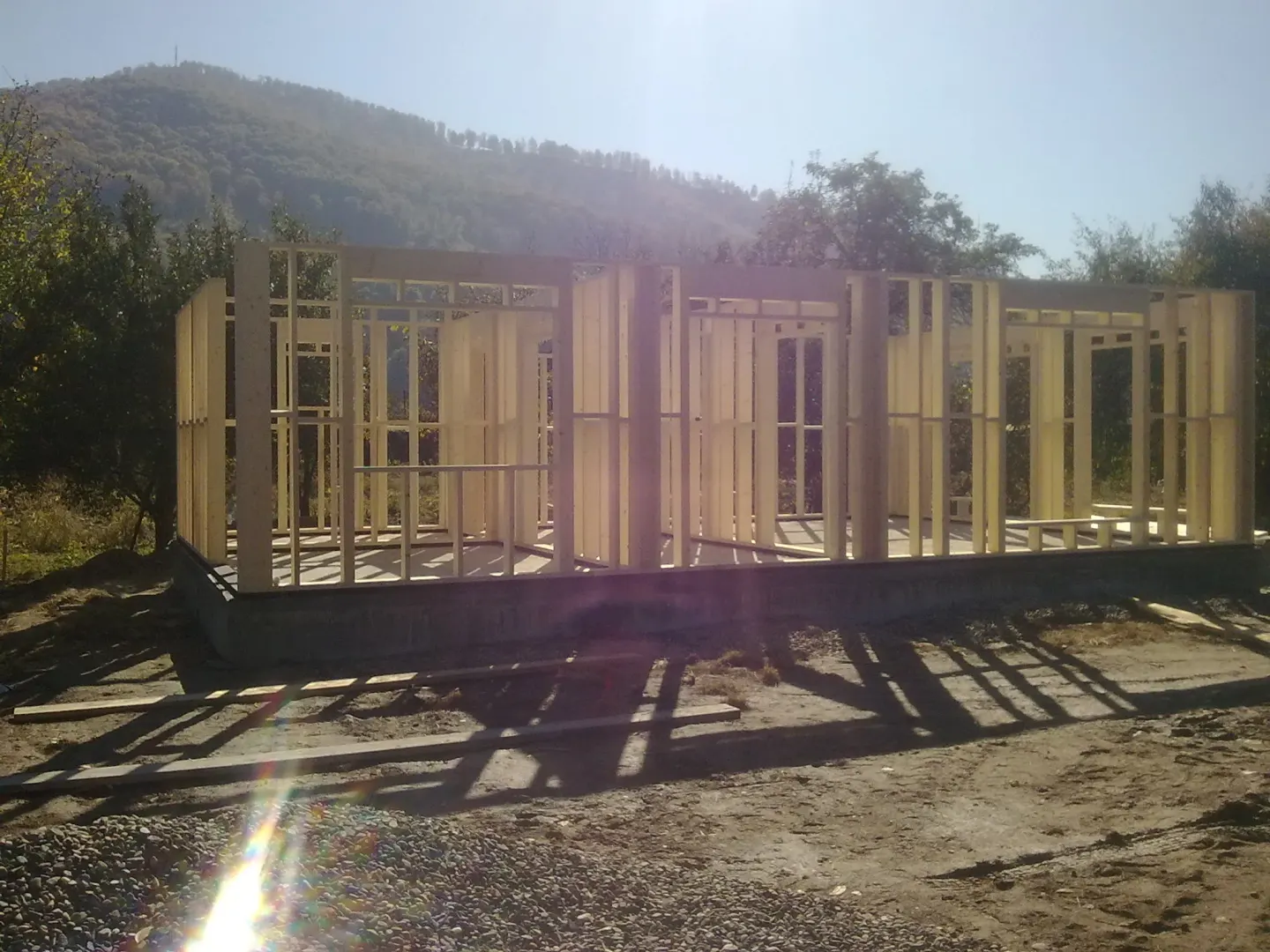 Casa Laurențiu, structura parterului la începutul montajului